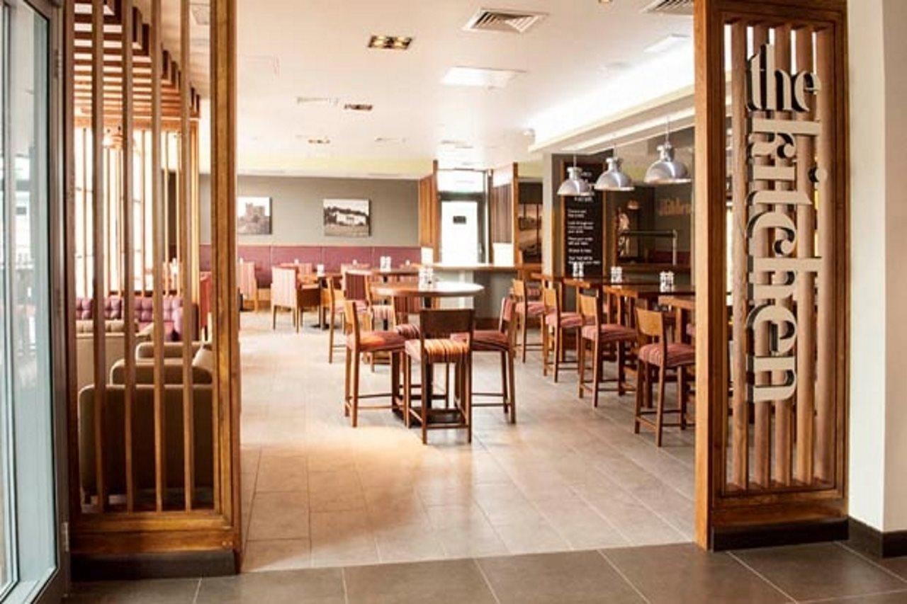 Premier Inn Manchester - Prestwich Dış mekan fotoğraf